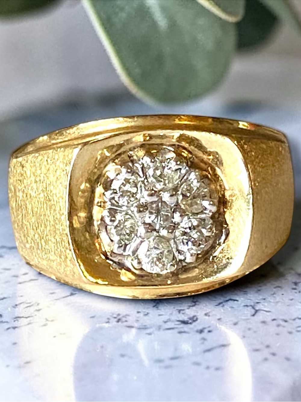 MENS Vintage 14k Yellow Gold Seven DIAMOND CLUSTER Statement Ring Size 10.25